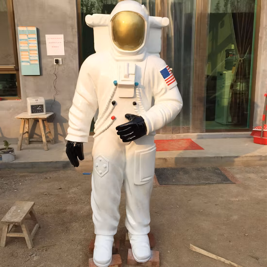 현대 미술 디자인 수지 우주 비행사 조각품 실물 크기 섬유유리 우주 비행사 우주인 동상